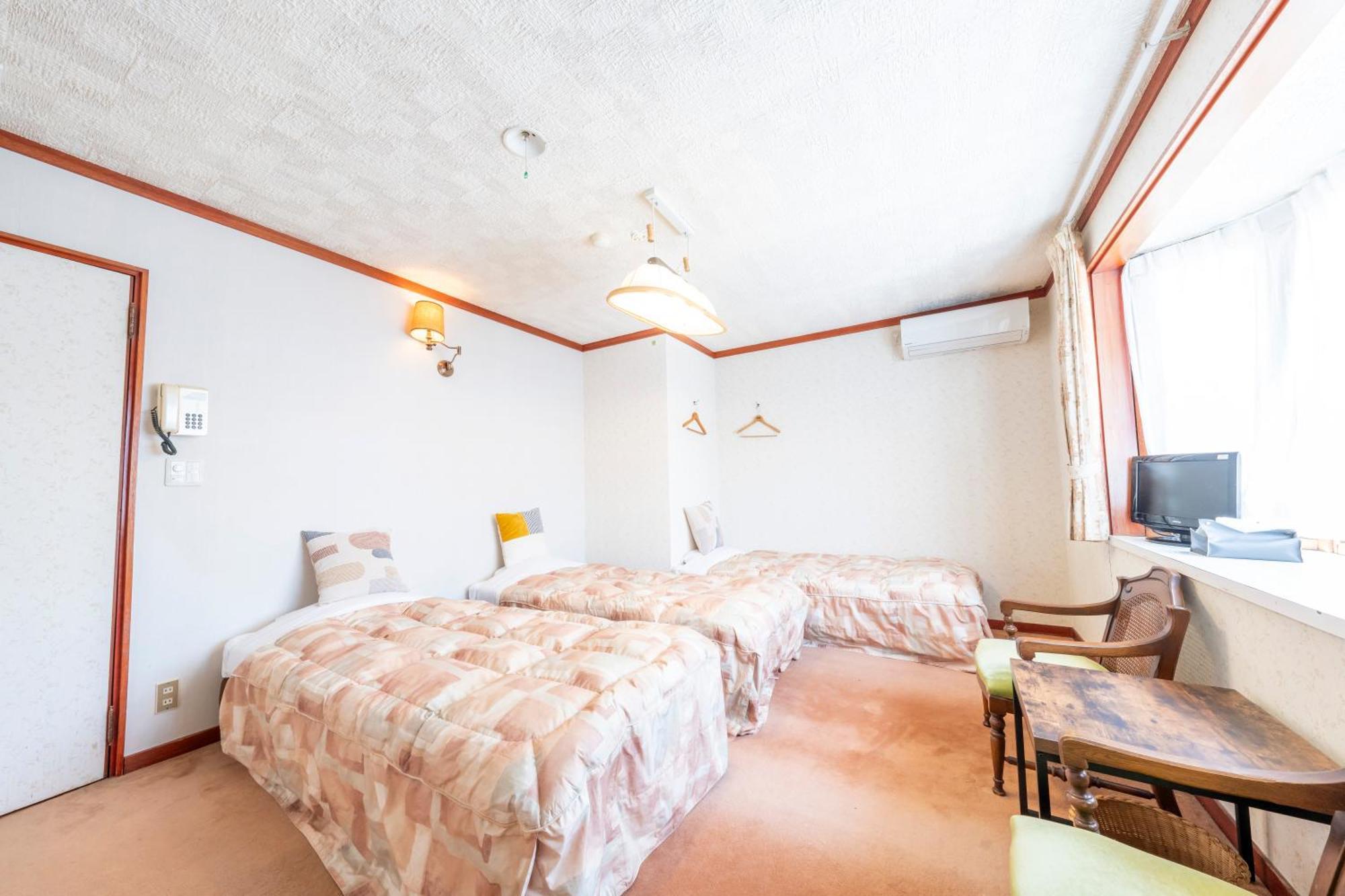 Pension Bonnard Hakuba Exteriör bild